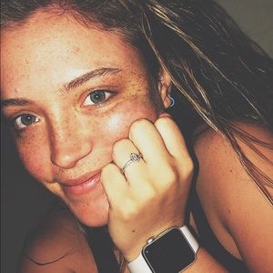 Meet your Posher, Haley